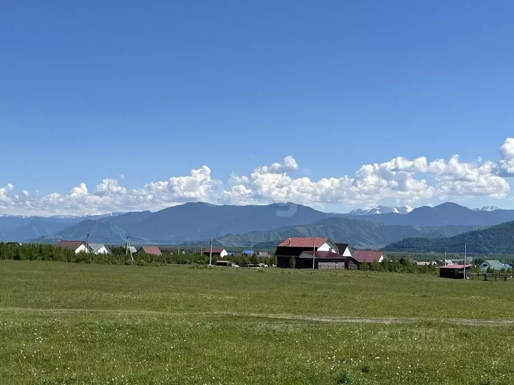 Дом в Алтай, Усть-Коксинский район, с. Усть-Кокса ул. Звездная, 17 (28 ... - Фото 0