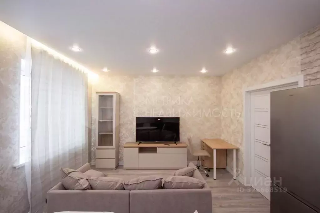 1-к кв. Тюменская область, Тюмень ул. Мельникайте, 36к2 (52.6 м) - Фото 1