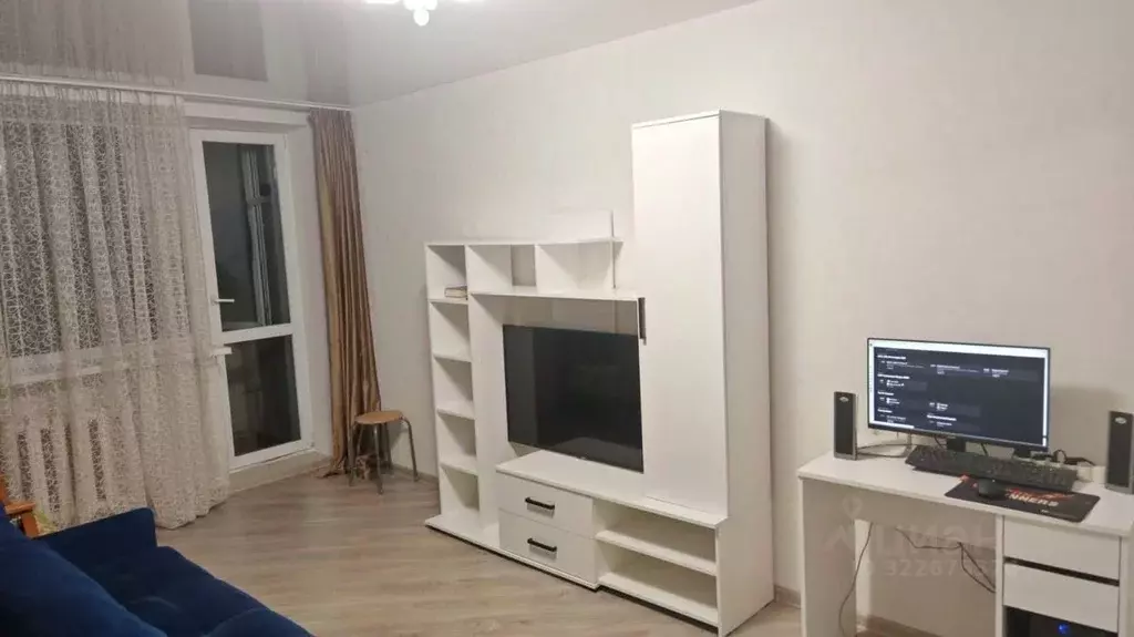 1-к кв. Крым, Симферополь ул. Куйбышева, 73 (38.0 м) - Фото 0