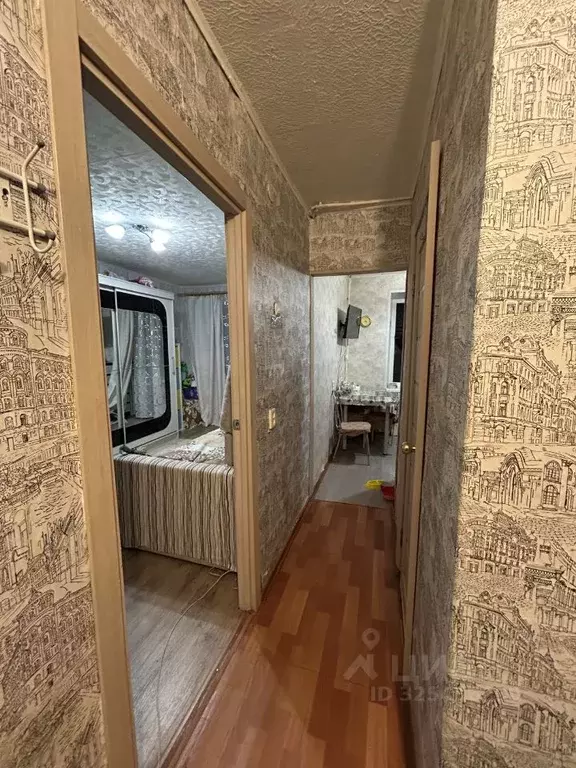 1-к кв. Ленинградская область, Тихвин 1-й мкр, 22 (32.0 м) - Фото 1