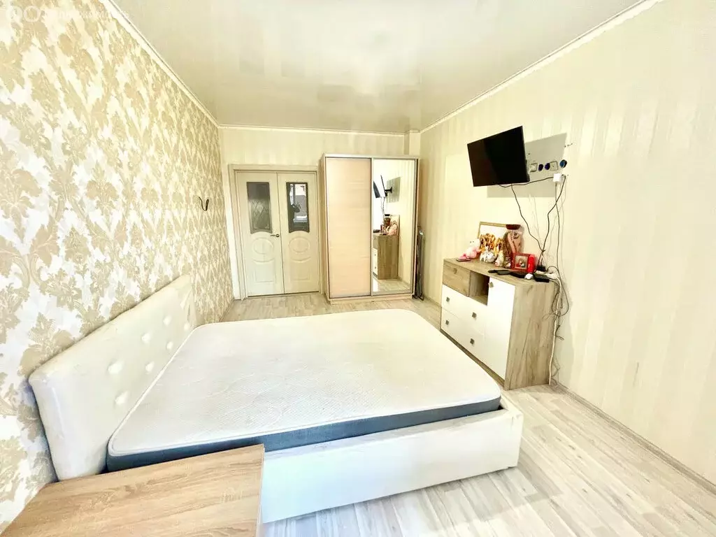 1-комнатная квартира: Батайск, площадь Железнодорожников, 8 (42 м) - Фото 2