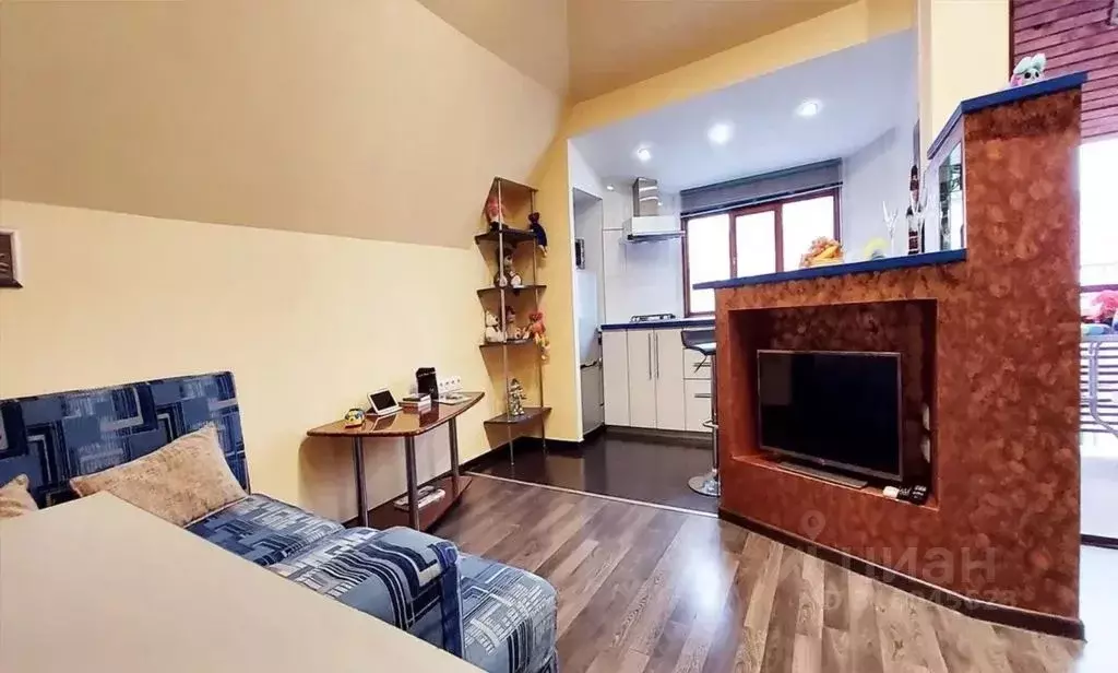 2-к кв. Краснодарский край, Геленджик ул. Толстого, 84 (40.0 м) - Фото 1
