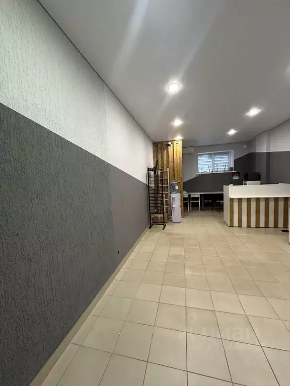 Помещение свободного назначения в Волгоградская область, Волжский ул. ... - Фото 2