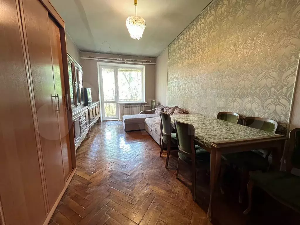 2-к. квартира, 46 м, 5/5 эт. - Фото 0