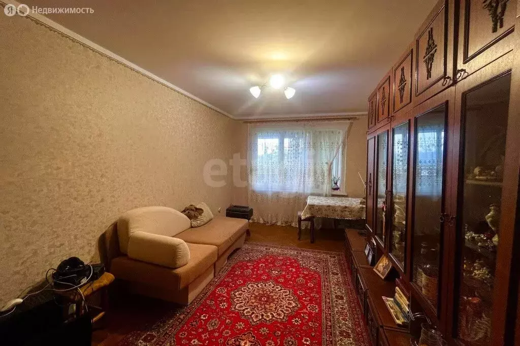 3-комнатная квартира: Ялта, улица Красных Партизан, 5А (60.8 м) - Фото 0
