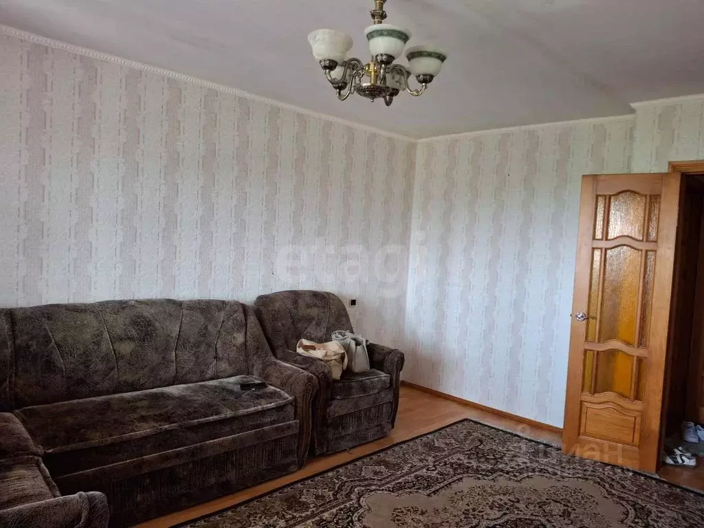3-к кв. Курская область, Курск Хуторская ул., 12В (63.8 м) - Фото 0