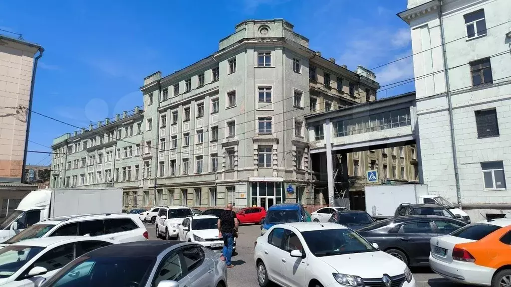 Продается здание 7221 кв.м в Нахичеване - Фото 0