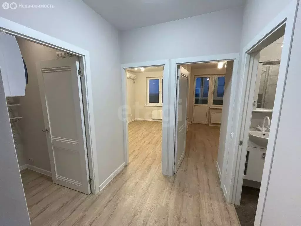 1-комнатная квартира: Краснодар, улица Красных Партизан, 1/3к11 (35 м) - Фото 1