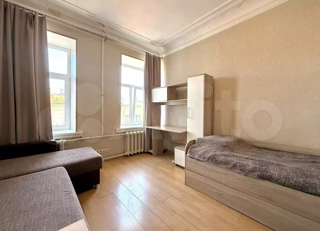 Комната 17,2 м в 4-к., 5/5 эт. - Фото 0