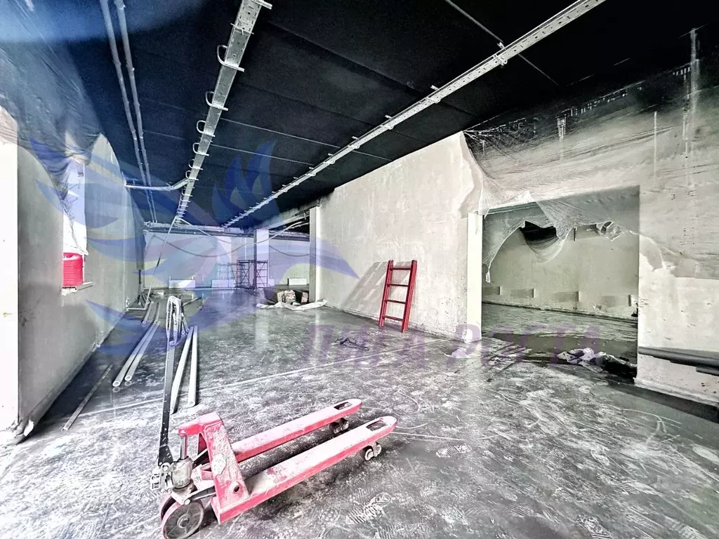 Склад в Нижегородская область, Нижний Новгород ул. Маршала Воронова, ... - Фото 1