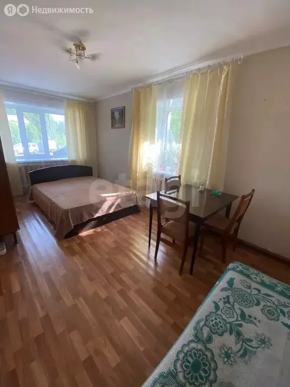 1-комнатная квартира: Ялуторовск, улица Александра Матросова, 44 (30 ... - Фото 1