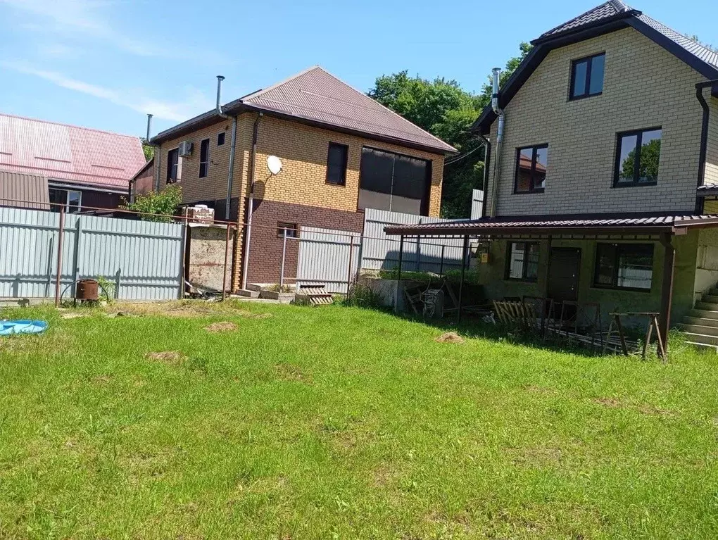 Дом в Краснодарский край, Горячий Ключ ул. Платановая, 5 (97 м) - Фото 1