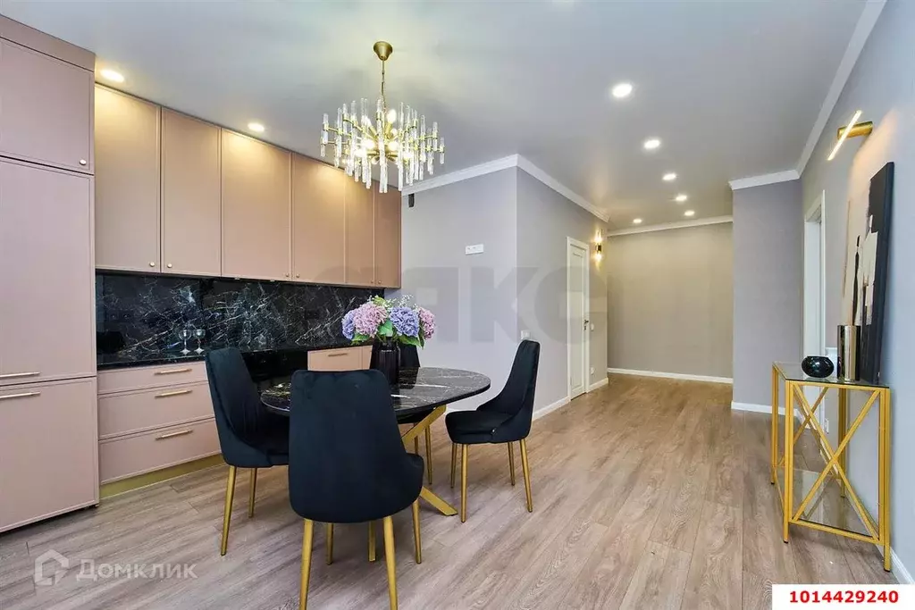 Продаётся 3-к квартира, 63.8 м - Фото 0