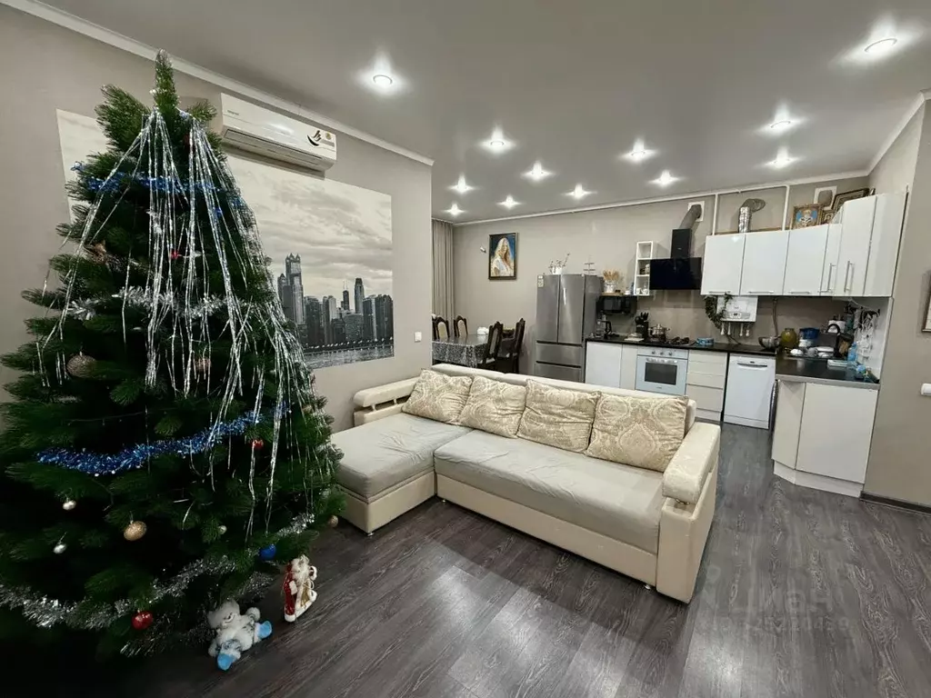 Дом в Краснодарский край, Ейск Красная ул. (70 м) - Фото 1