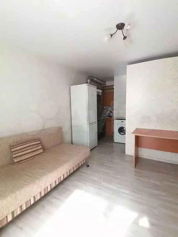 Комната 18,2 м в 1-к., 1/9 эт. - Фото 0