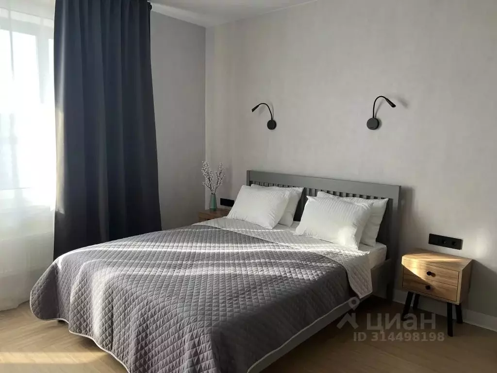 1-к кв. Татарстан, Казань ул. Родины, 26А (34.0 м) - Фото 0