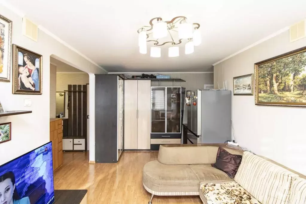 3-к кв. Тюменская область, Тюмень Текстильная ул., 3 (58.0 м) - Фото 1