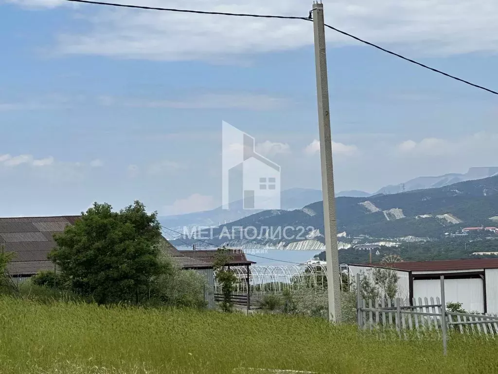 Участок в Краснодарский край, Геленджик городской округ, с. Кабардинка ... - Фото 0