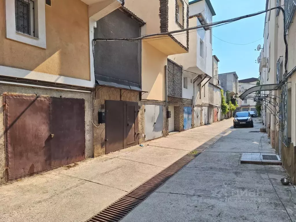 Гараж в Крым, Ялта муниципальный округ, Массандра пгт  (45 м) - Фото 1