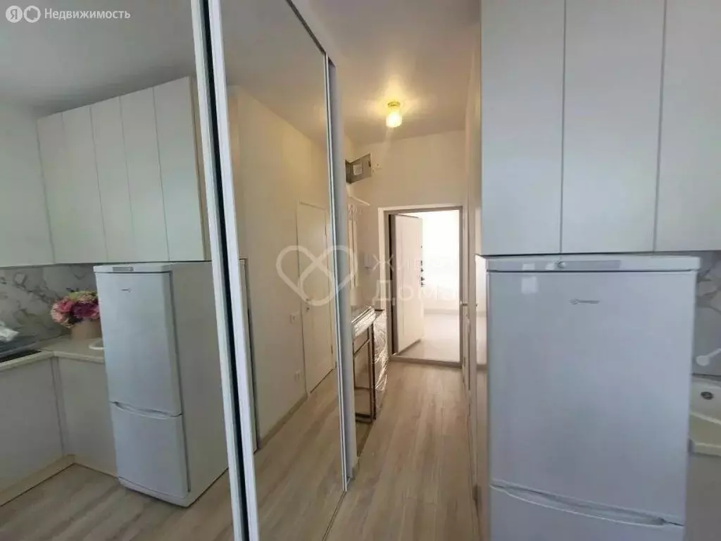 Квартира-студия: Волгоград, улица Канунникова, 11 (15 м) - Фото 2