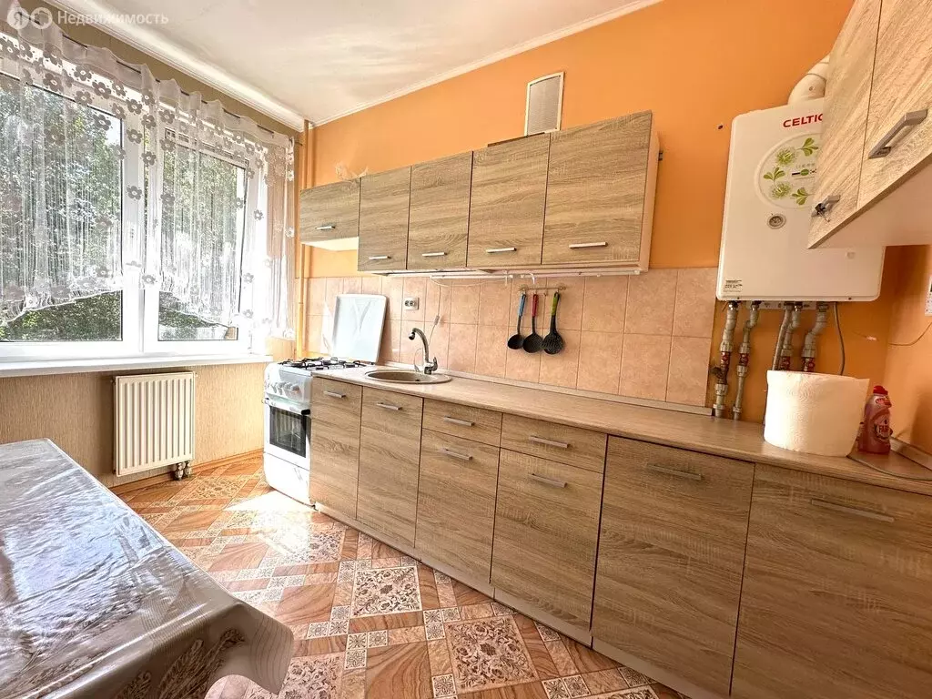 1-комнатная квартира: Калининград, улица Дзержинского, 98 (33.5 м) - Фото 1