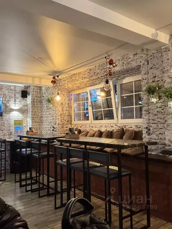 Торговая площадь в Москва ул. Серпуховский Вал, 3 (242 м) - Фото 2