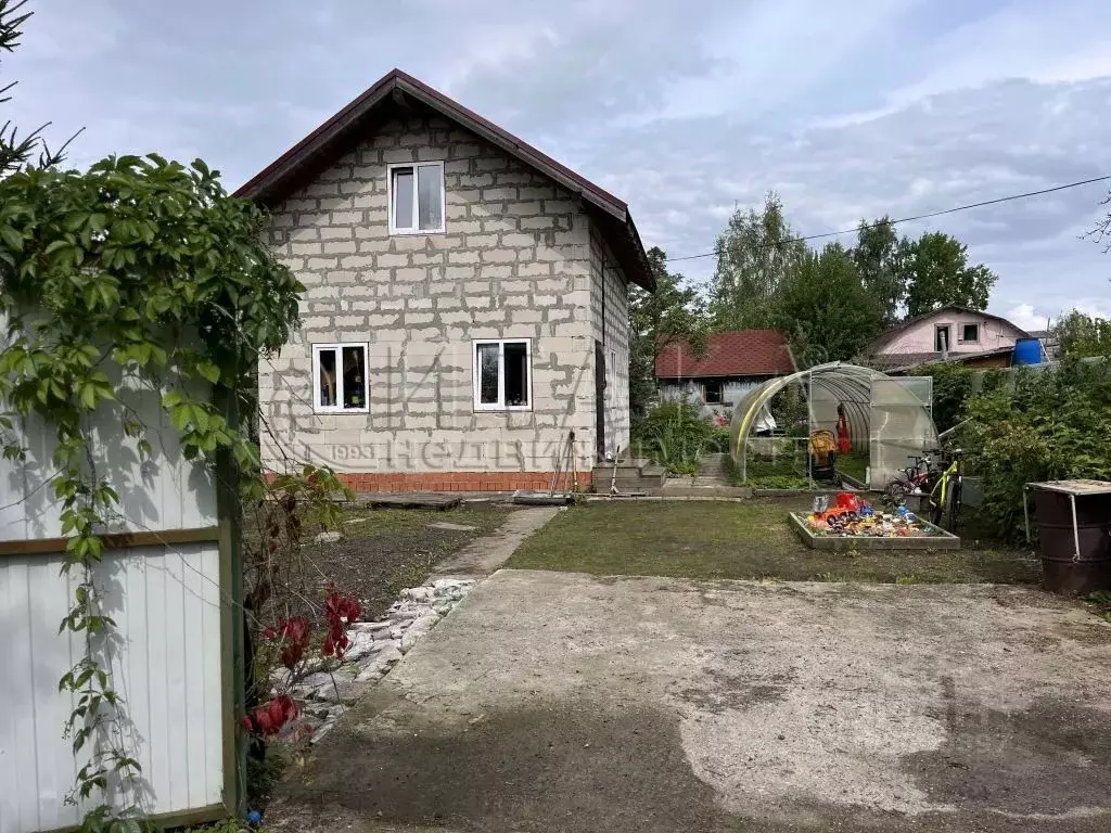 Дом в Ленинградская область, Ломоносовский район, Аннинское городское ... - Фото 1