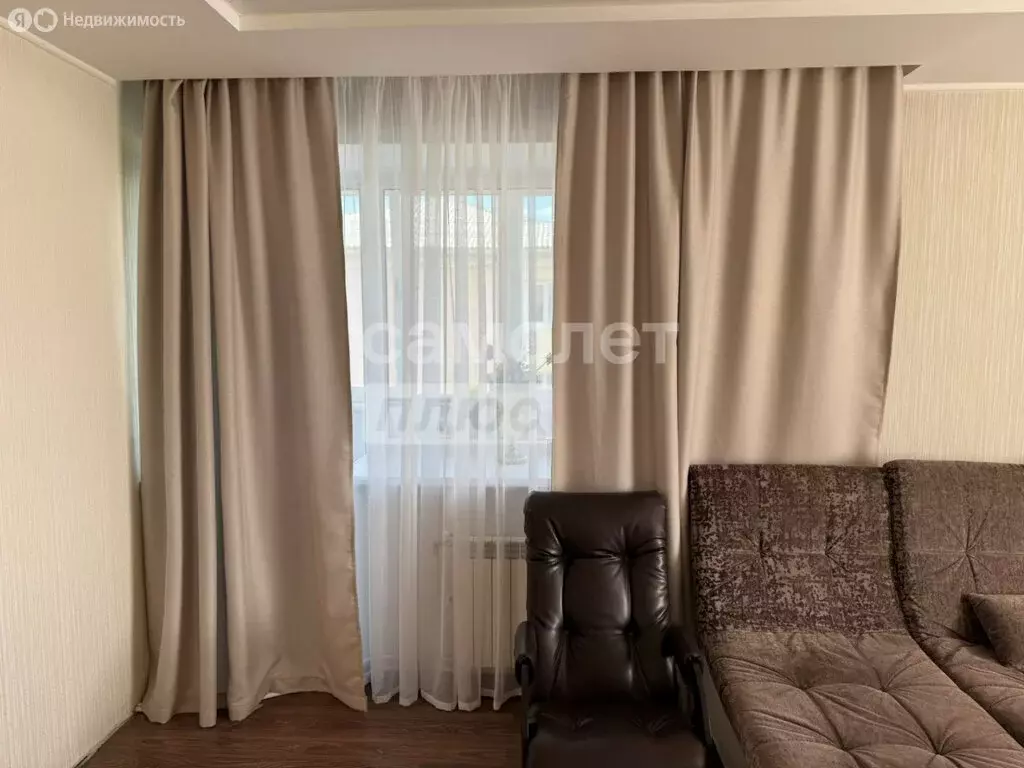 3-комнатная квартира: Каменск-Уральский, улица Мичурина, 16 (86.5 м) - Фото 1
