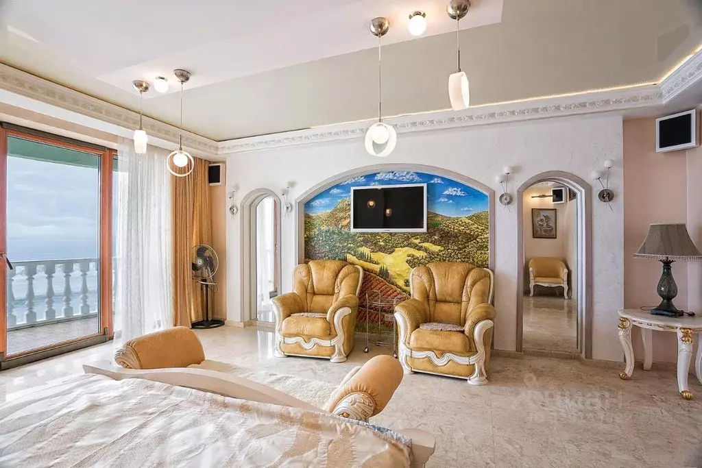 2-к кв. Крым, Алушта муниципальный округ, пос. Семидворье пер. ... - Фото 2