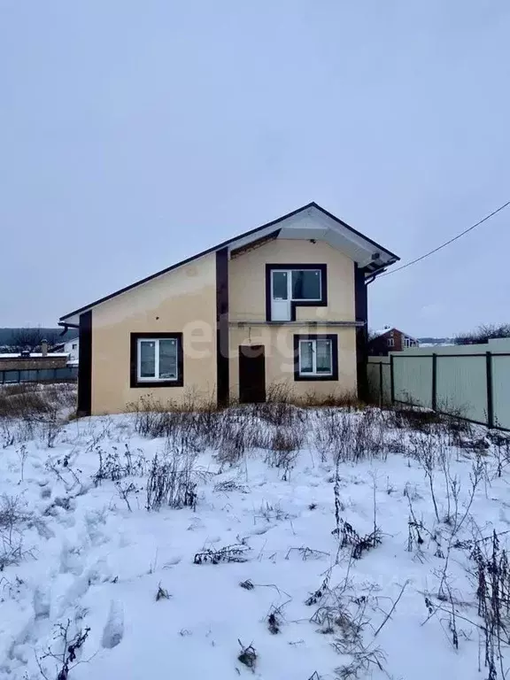 Дом в Белгородская область, Белгородский район, Беловское с/пос, с. ... - Фото 0