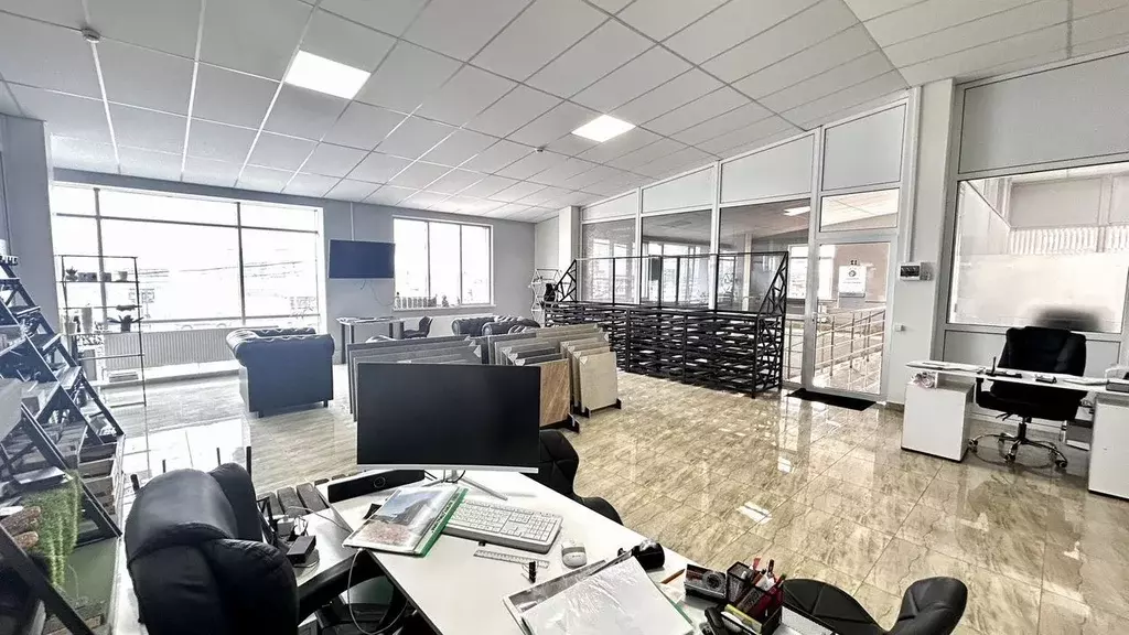 Офис в Краснодарский край, Краснодар ул. Имени М.Е. Соколова, 52 (120 ... - Фото 2