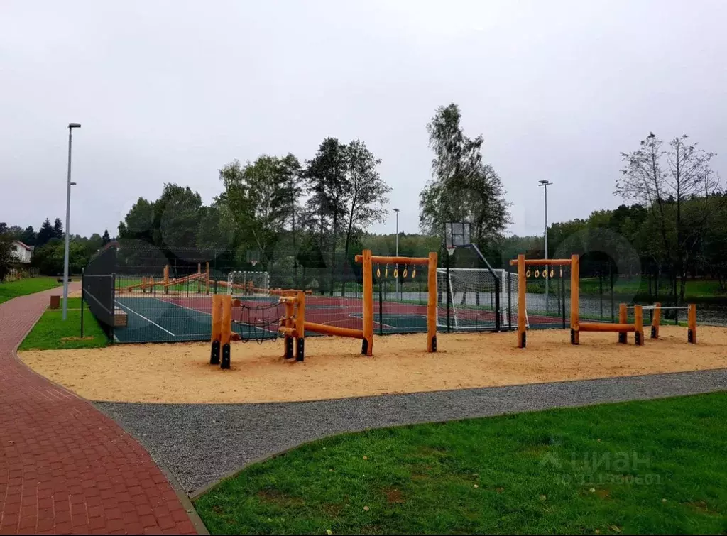 Дом в Калужская область, Жуков  (120 м) - Фото 2