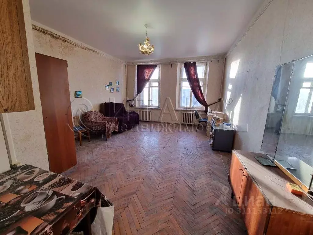 Комната Санкт-Петербург 7-я Советская ул., 40 (26.5 м) - Фото 1