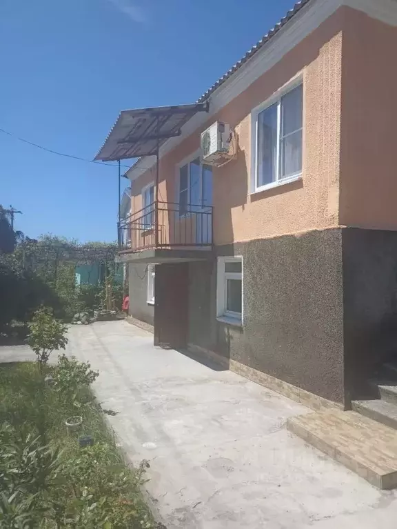 Дом в Краснодарский край, Сочи Казанская ул., 5 (200 м) - Фото 1