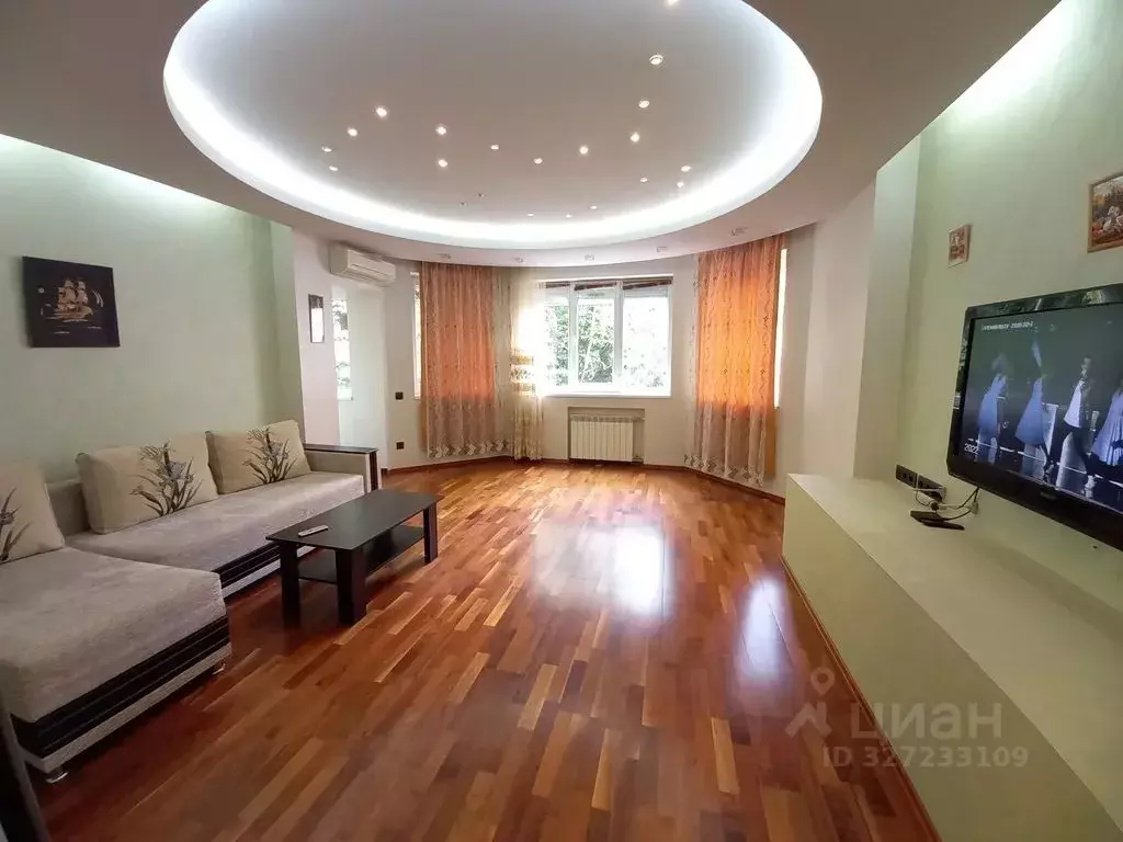 3-к кв. Краснодарский край, Сочи Гагарина мкр, ул. Красноармейская, 9Б ... - Фото 1