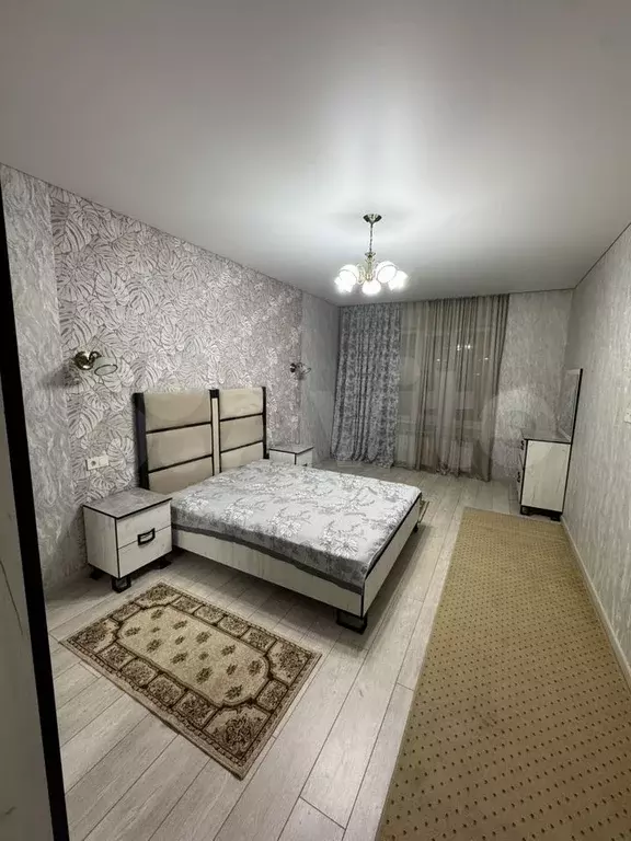 2-к. квартира, 80 м, 4/18 эт. - Фото 0