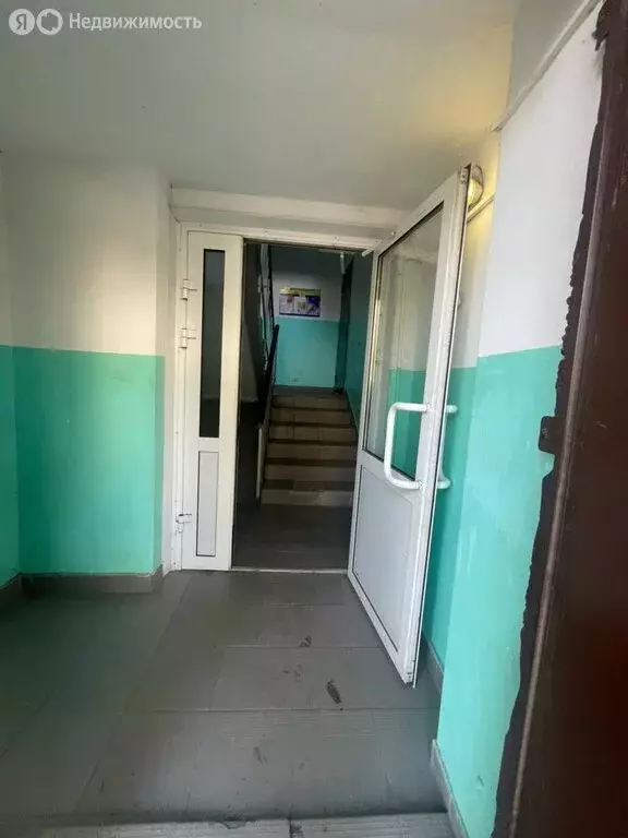 2-комнатная квартира: Бийск, улица Владимира Короленко, 35 (53 м) - Фото 1