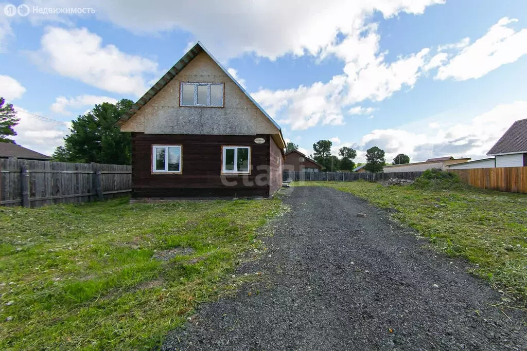 Дом в Томский район, село Коларово, улица Энтузиастов (32 м) - Фото 1