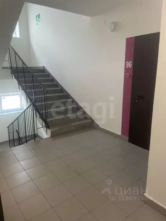 2-к кв. Тюменская область, Тюмень Ставропольская ул., 97 (56.0 м) - Фото 0