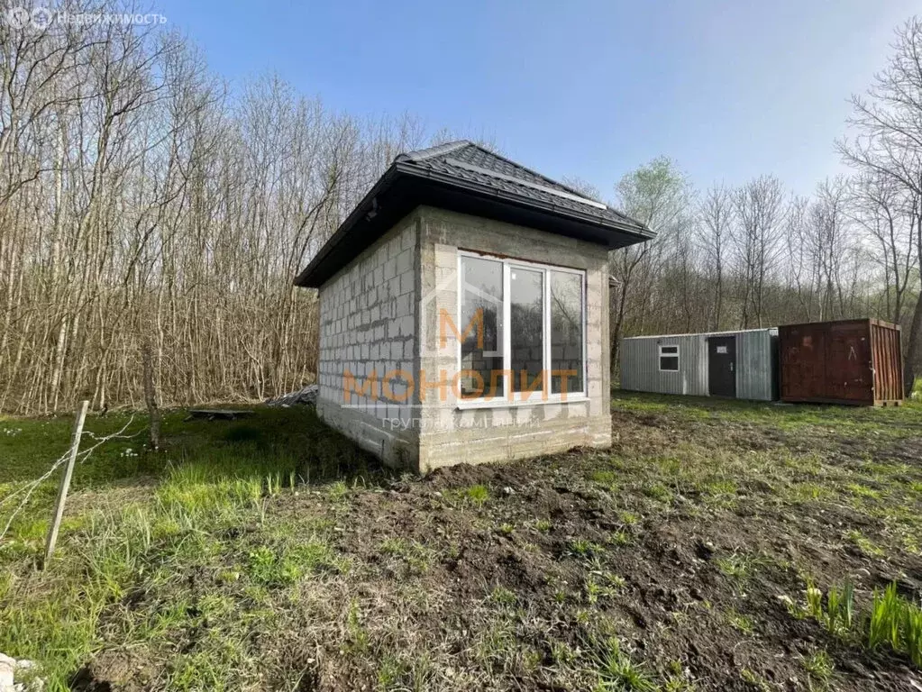 Дом в Саратовская, Клубничная улица (28 м) - Фото 0