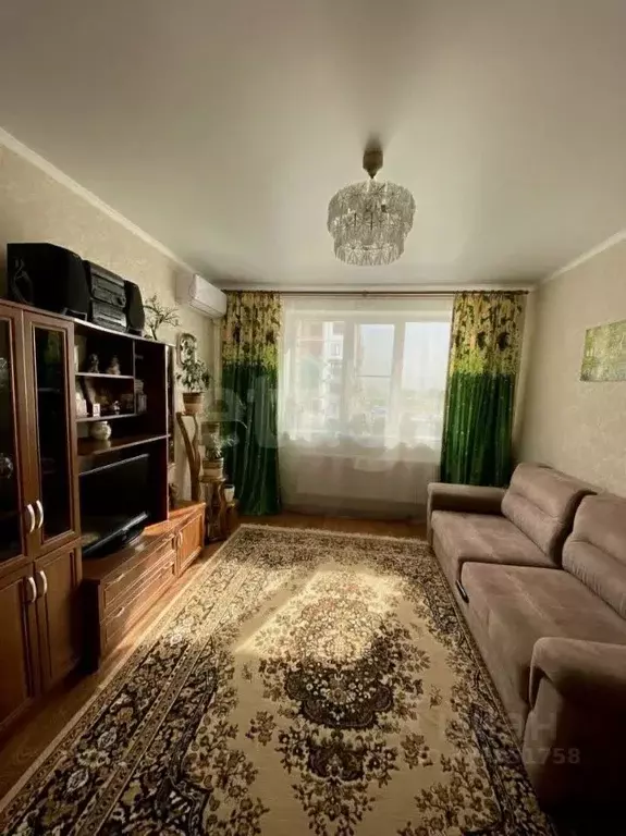 2-к кв. Ростовская область, Батайск Комсомольская ул., 127 (56.4 м) - Фото 0