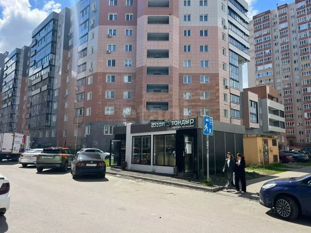 Торговая площадь в Татарстан, Казань ул. Четаева, 10 (25 м) - Фото 1