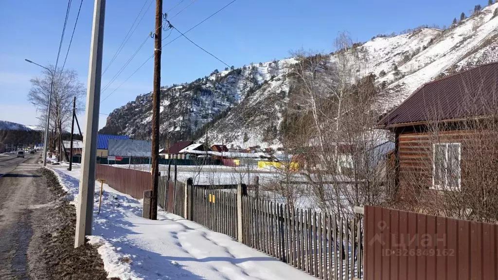 Дом в Алтай, Майминский район Р-256 Чуйский тракт, 472-й км (38 м) - Фото 1
