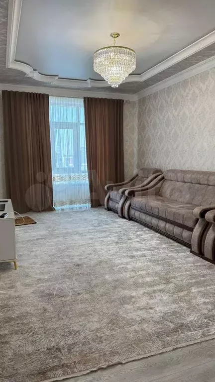 2-к. квартира, 90 м, 15/21 эт. - Фото 1