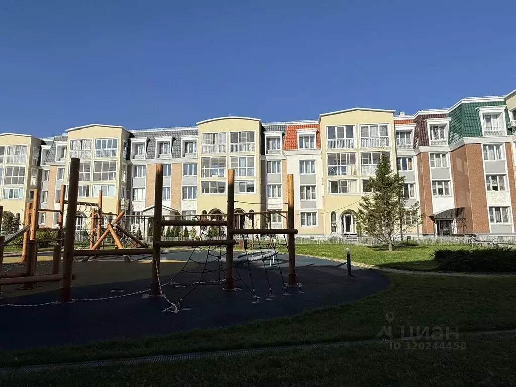 3-к кв. Кировская область, Киров ул. Энтузиастов, 64 (106.0 м) - Фото 2