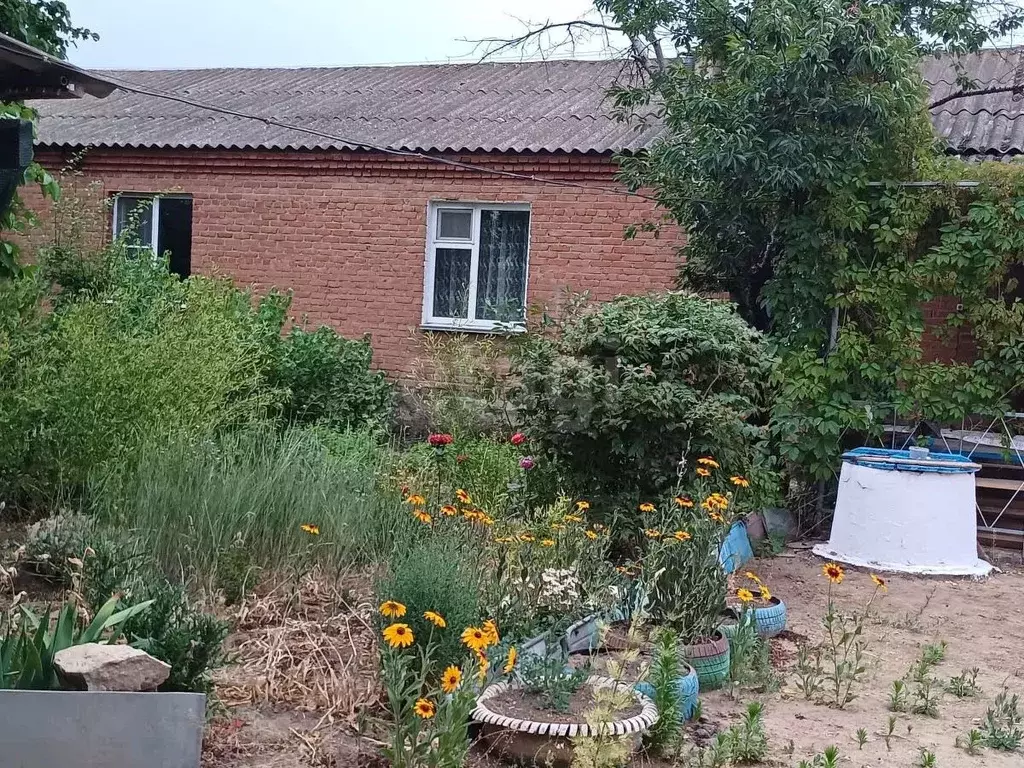 Дом в Ставропольский край, Петровский муниципальный округ, пос. ... - Фото 2