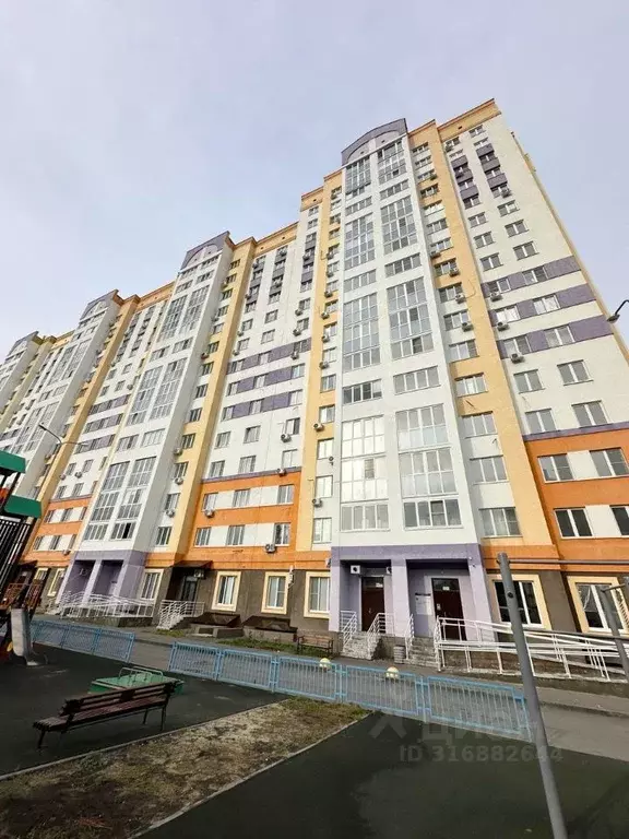 2-к кв. Пензенская область, Пенза Ключевая ул., 99 (73.68 м) - Фото 0