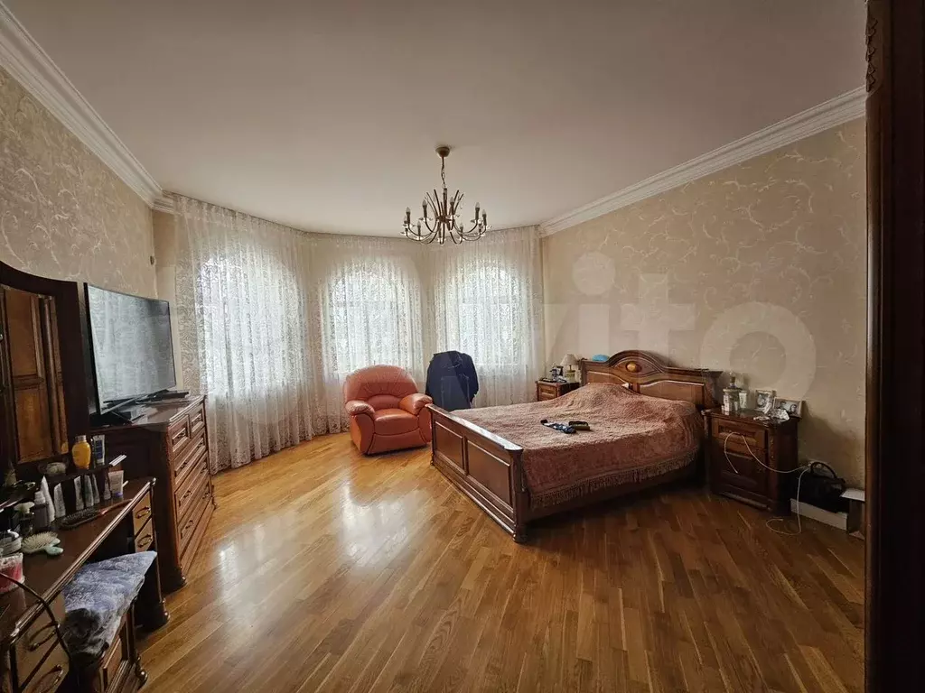 Дом 379 м на участке 4 сот. - Фото 0