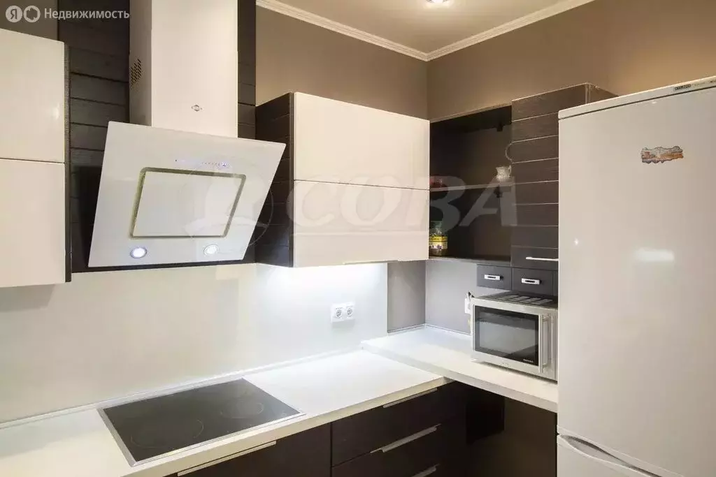 1-комнатная квартира: Тюмень, Харьковская улица, 68 (68 м) - Фото 1