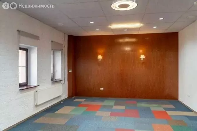 Офис (60 м) - Фото 1